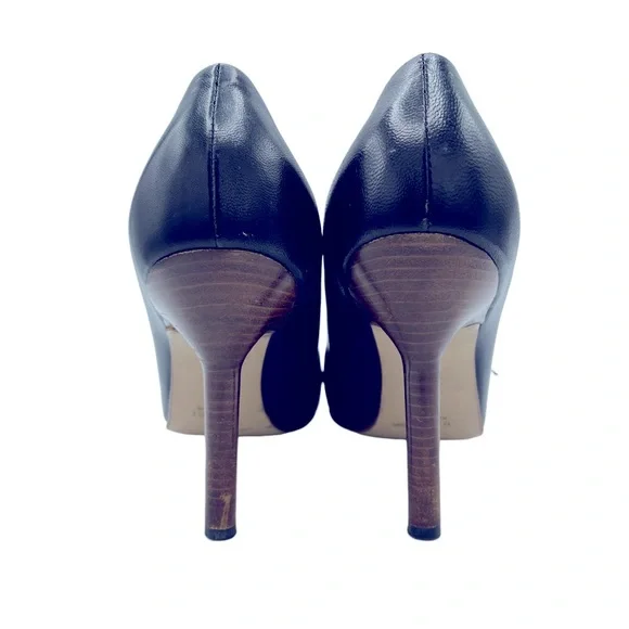 GUCCI BLACK PUMPS w RUCHING & BOW - Picture 3 of 7